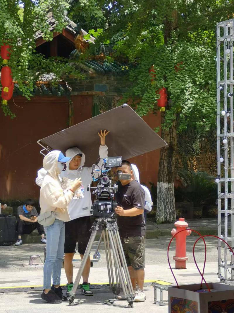 坡头区TVC拍摄公司：资深团队坐镇，打造现象级广告作品的幕后推手